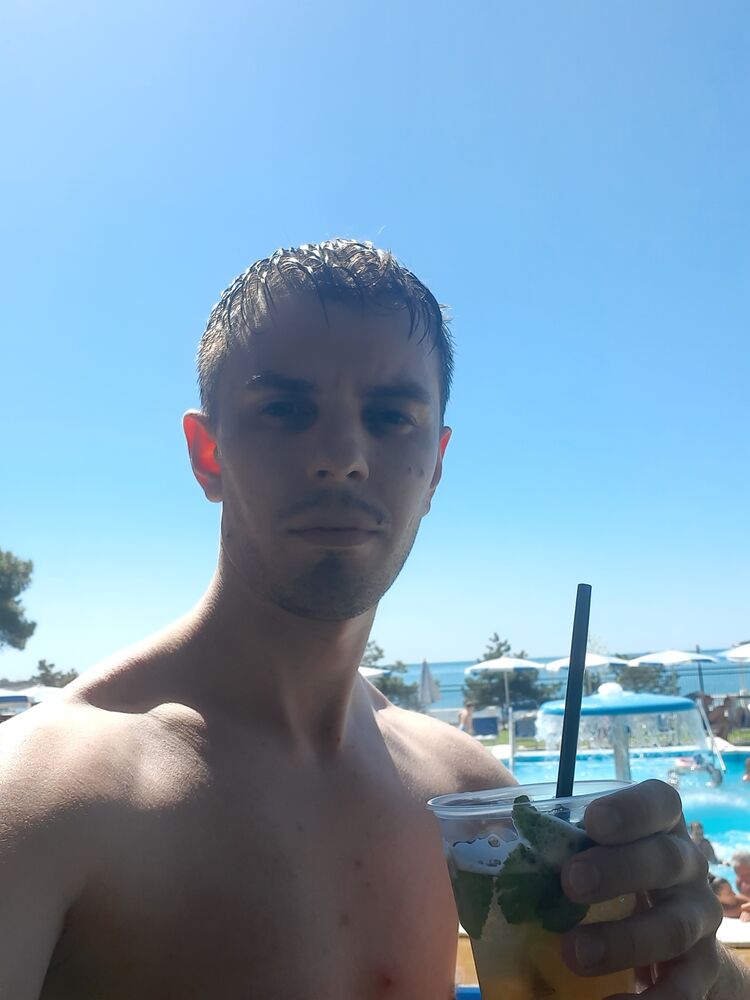  45756822  , 28 ,    