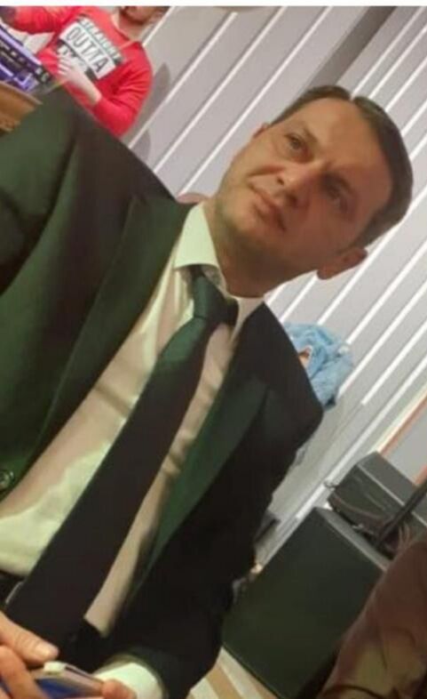  22653682  Ceyhun, 50 ,    