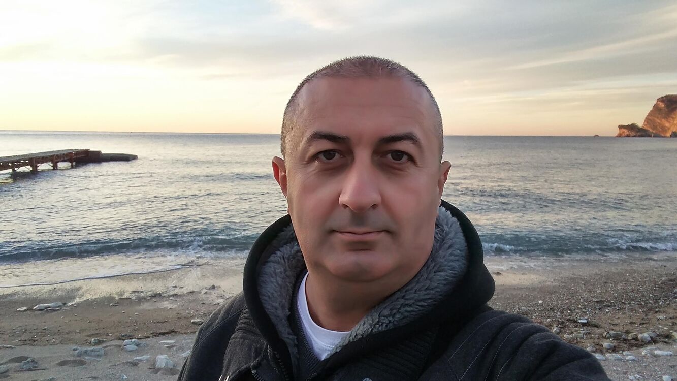  41777252  Sasha, 50 ,    Budva