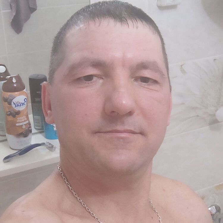  43580882  , 39 ,    