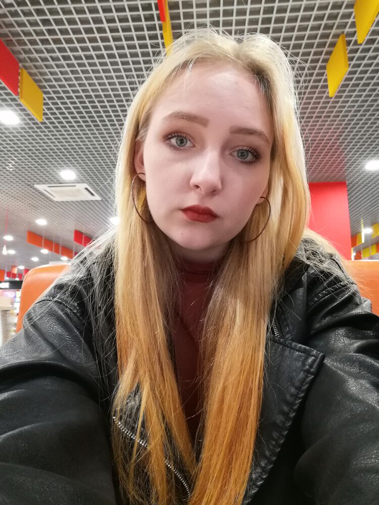  35943352  , 21 ,    