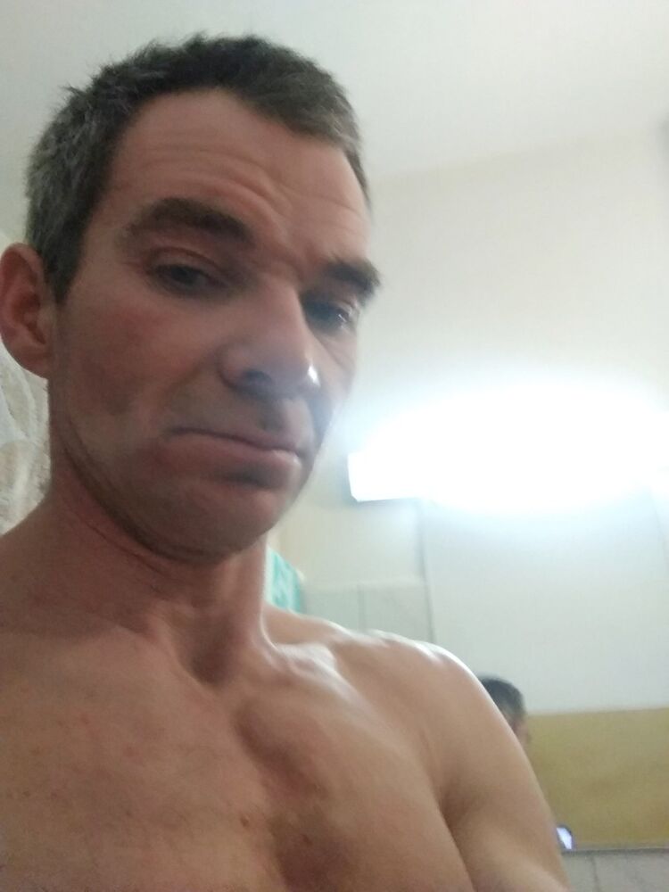 ,   Robert, 48 ,   ,   , c 
