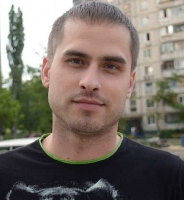  47286182  , 42 ,    