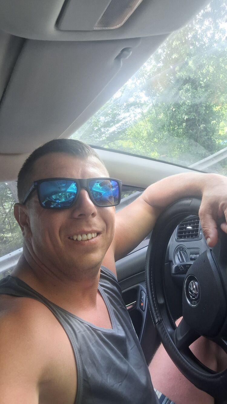  47853432  , 37 ,    