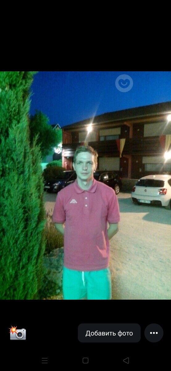  22096872  Alex, 31 ,     