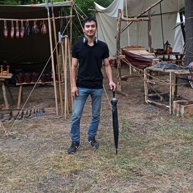  44691302  Djasurbek, 29 ,    