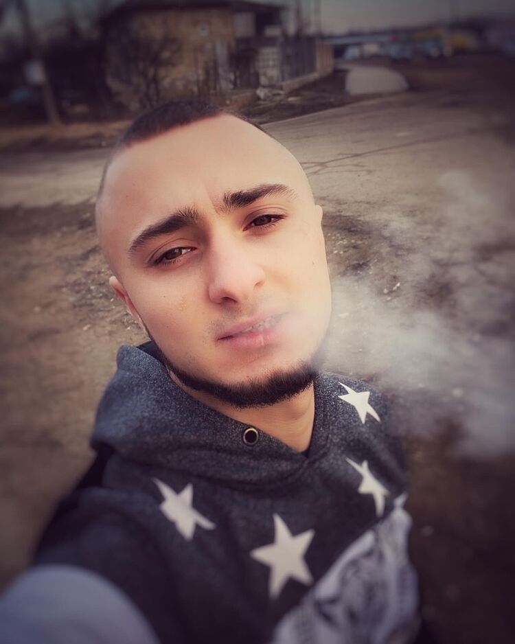  ,   Valeriu, 25 ,   ,   