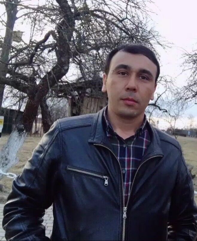  ,   Albert, 32 ,   ,   , c 
