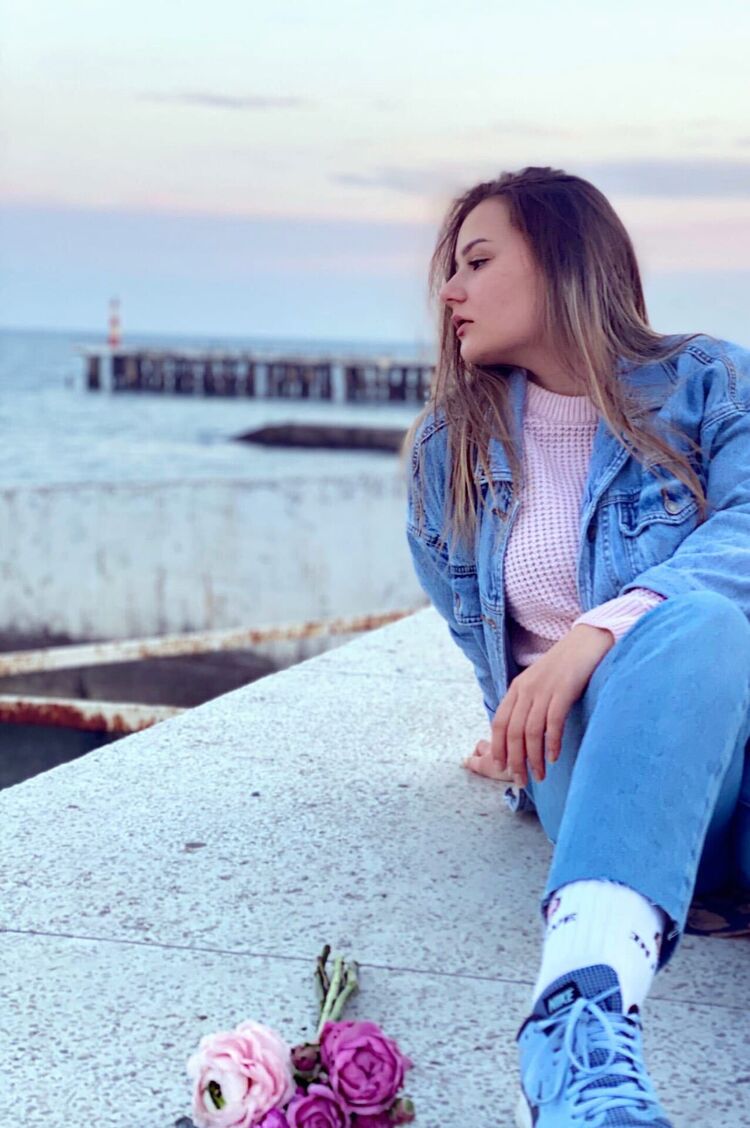 ���� 25807352 ������� ���������, 33 ����, ���� ���������� � �����-����������