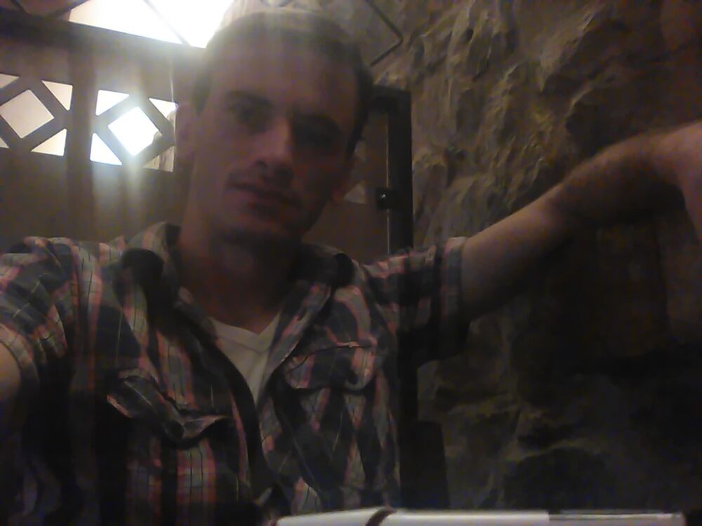  ,   Irakli, 39 ,     , c 
