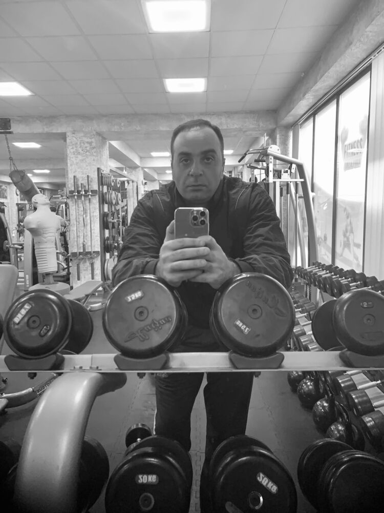  ,   Roman, 33 ,   ,   