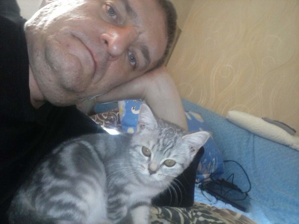  18124962  Sergey, 45 ,    