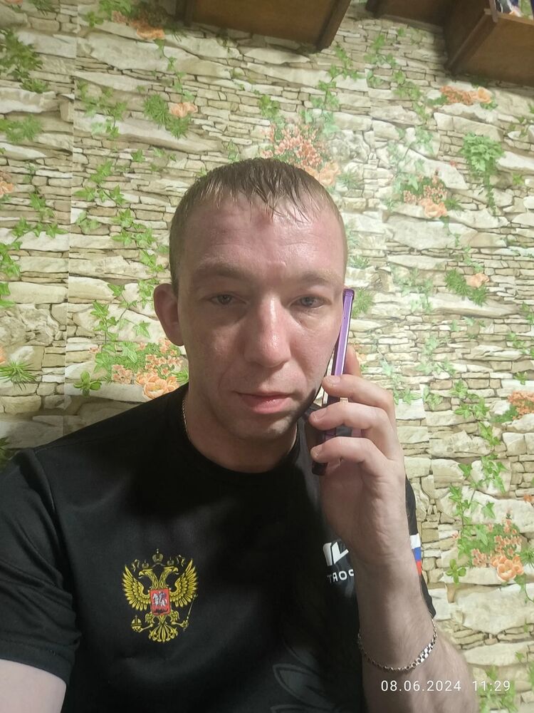  48576152  , 37 ,    