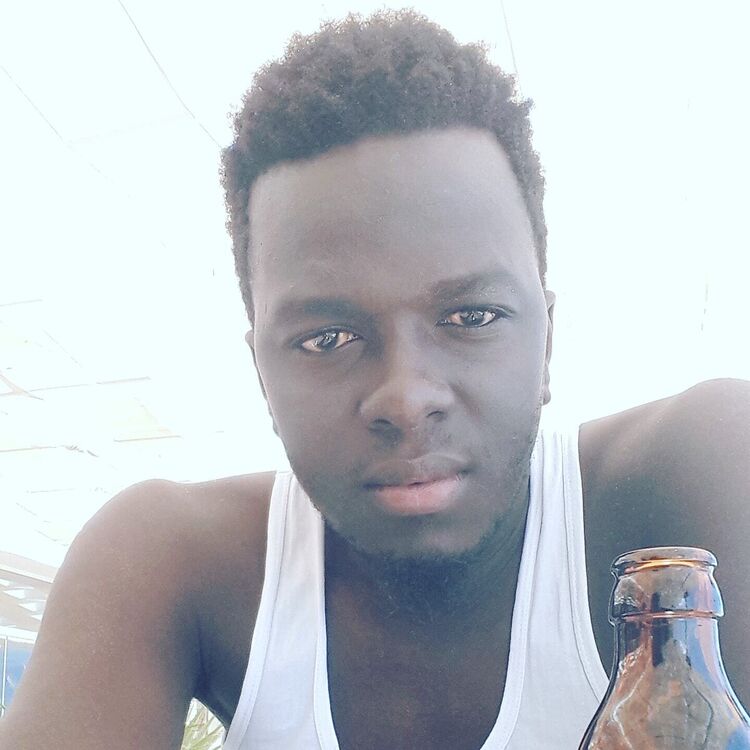  Nicosia,   Aly Oulare, 30 ,   ,   , c 