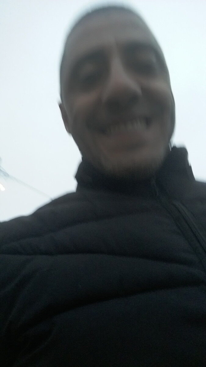  19676902  Aziz, 54 ,    Didouche Mourad