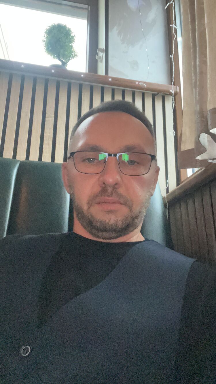  48725152  , 38 ,    