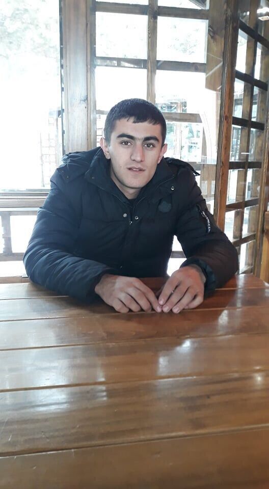  20959362  Rustam, 27 ,    