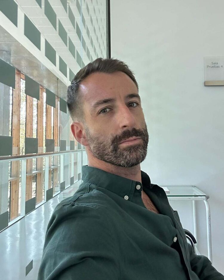  51401362  Dima, 37 ,    