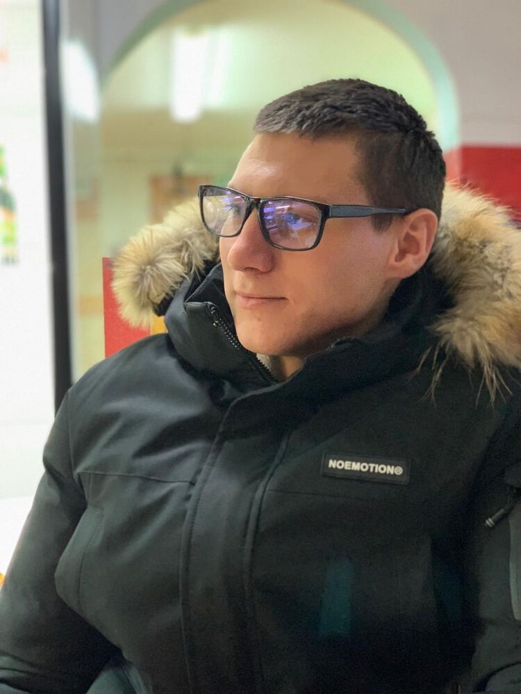  31769962  Andrey, 27 ,    -