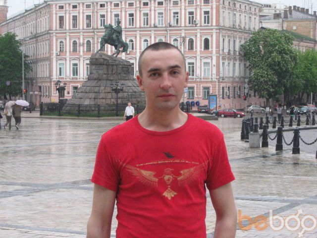  ,   Amigo, 42 ,     , c 