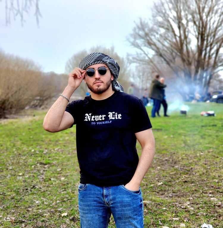  ,   Rahem ahmed, 22 ,   ,   