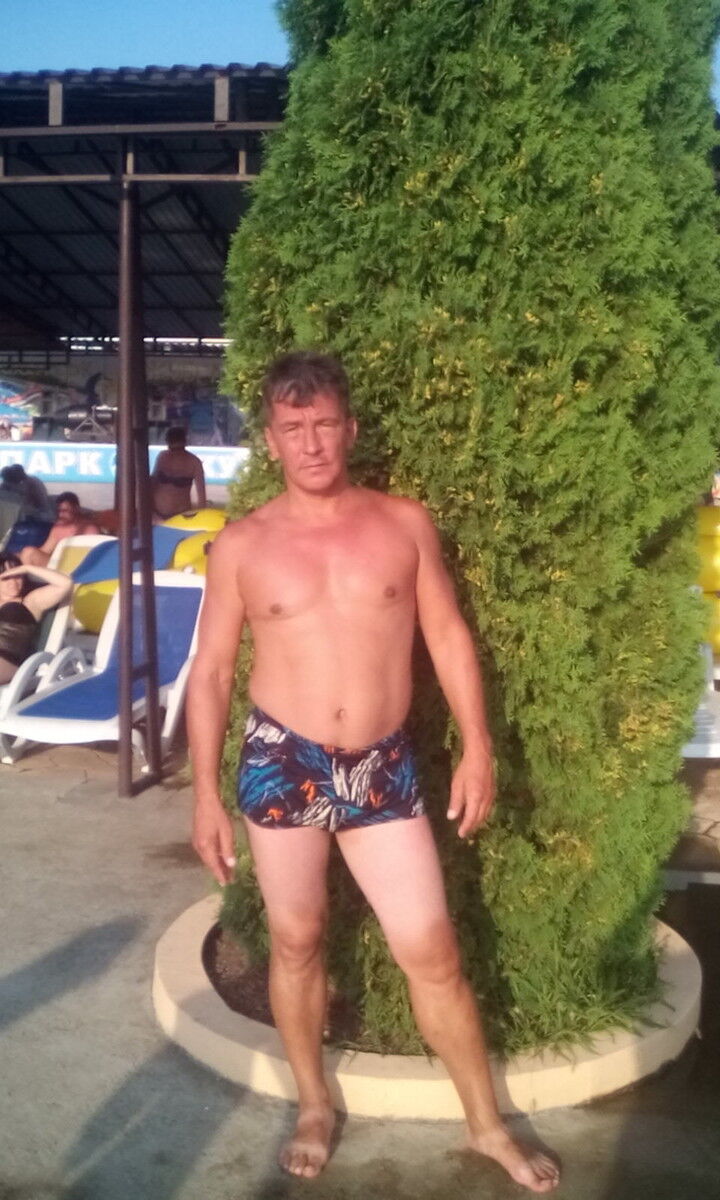  --,   , 52 ,   