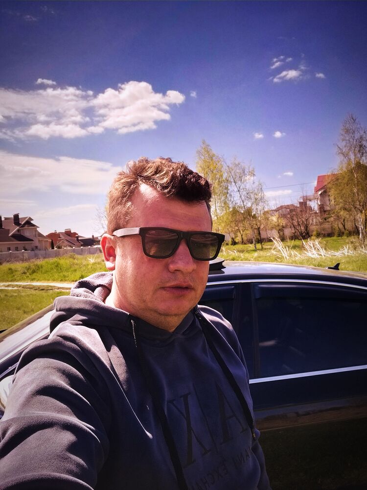 ,   Ruslan, 41 ,   ,   