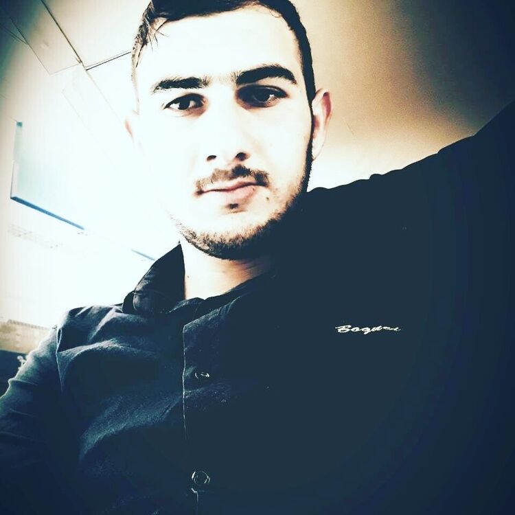 ,   Maks, 29 ,   ,   