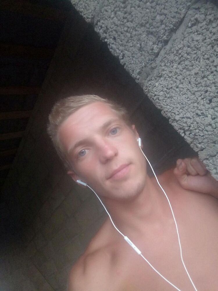  45478402  , 28 ,    
