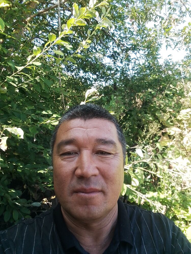  45195472  Abdumalik, 49 ,    