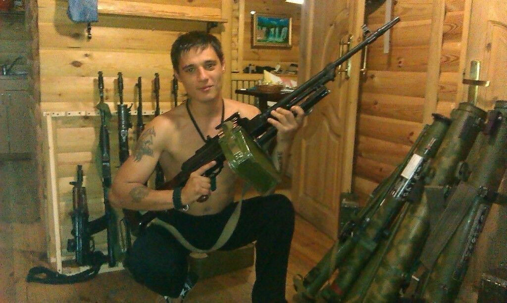  ,   Artem, 41 ,   ,   , c 