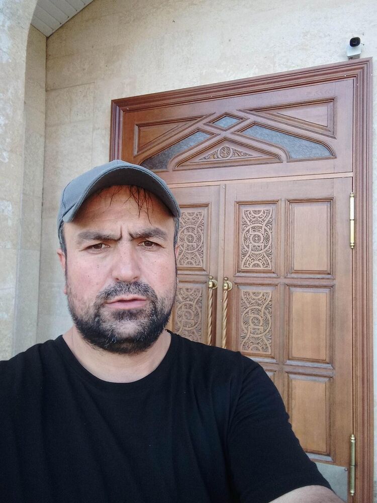  44141642  Cafer, 42 ,    