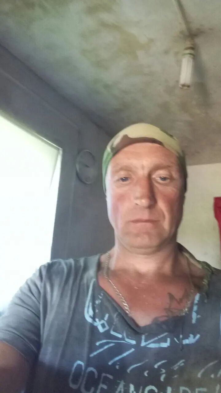  43025952  , 52 ,    