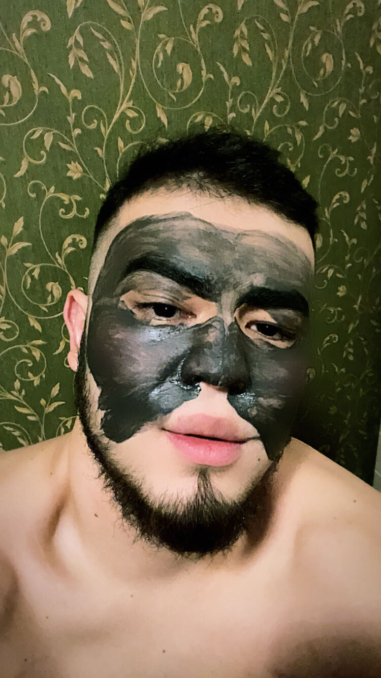  ,   Akram, 25 ,   ,   