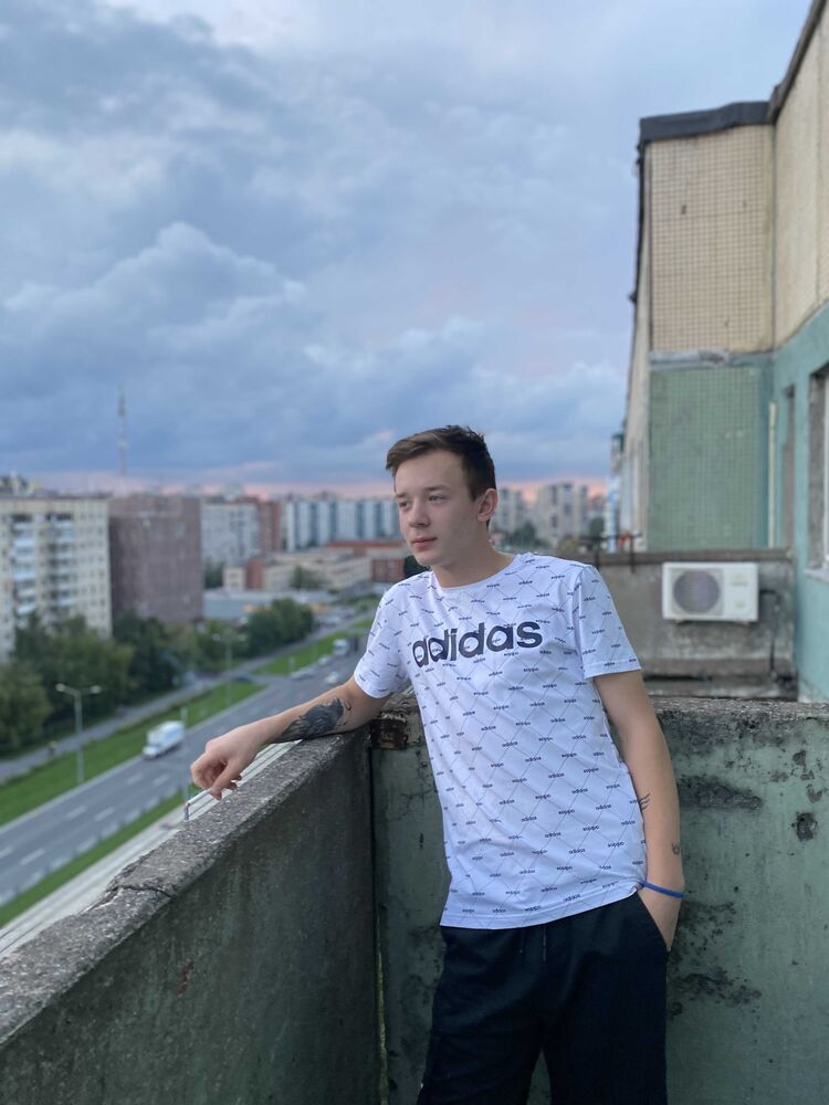  -,   , 21 ,   ,   