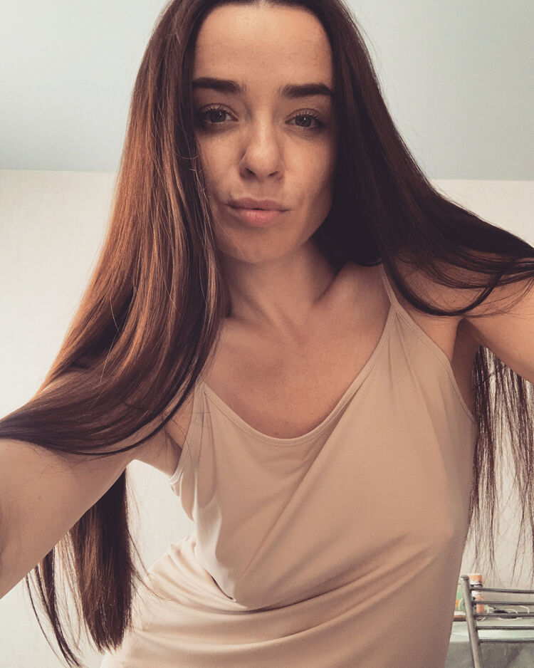  39772792  Valeriya, 39 ,    
