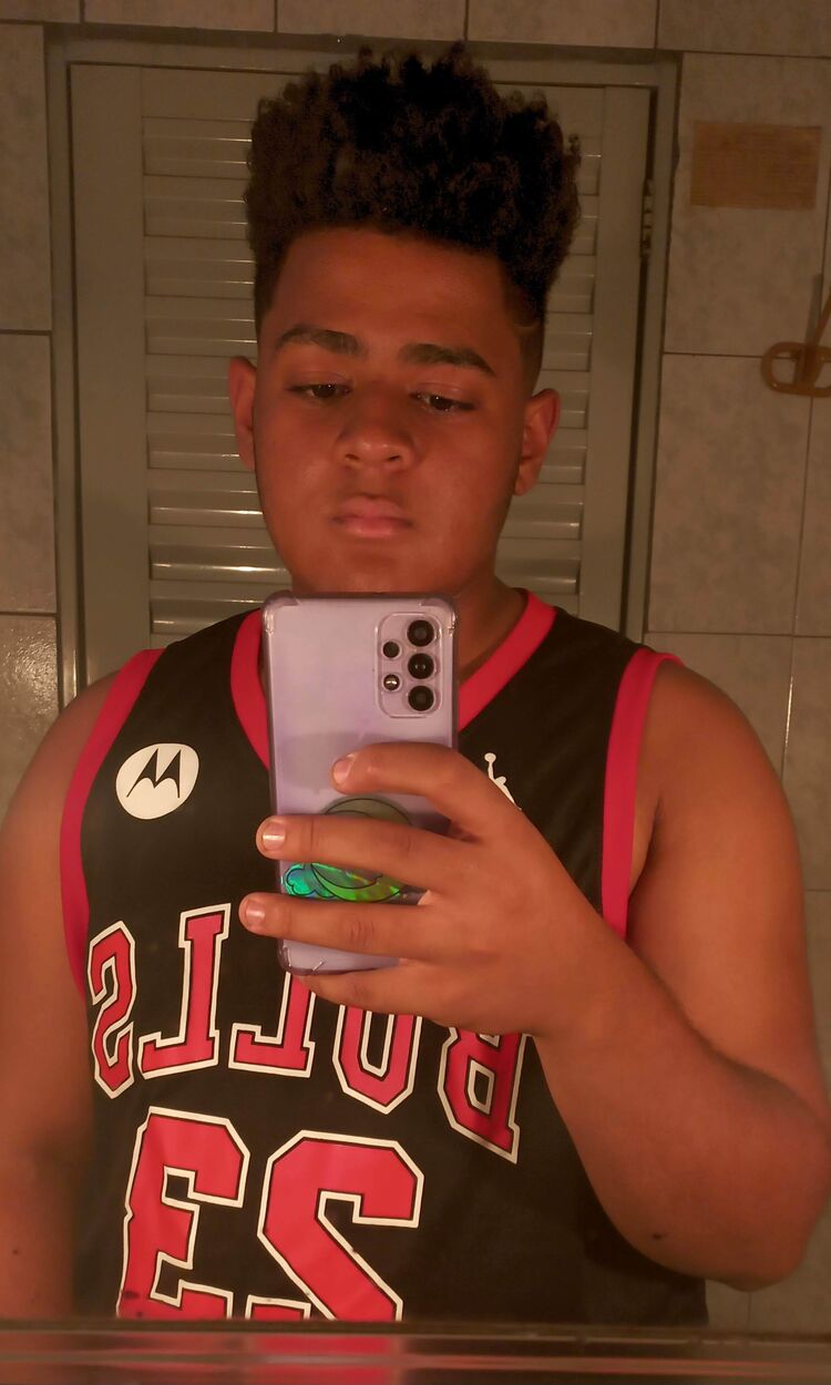  48493292  , 19 ,    Contagem