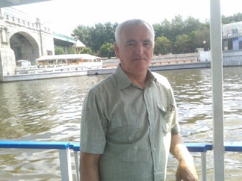 ,   Ivan, 70 ,   ,   