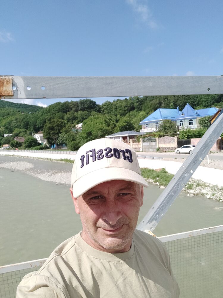  ,   Oleg, 52 ,     , c , 