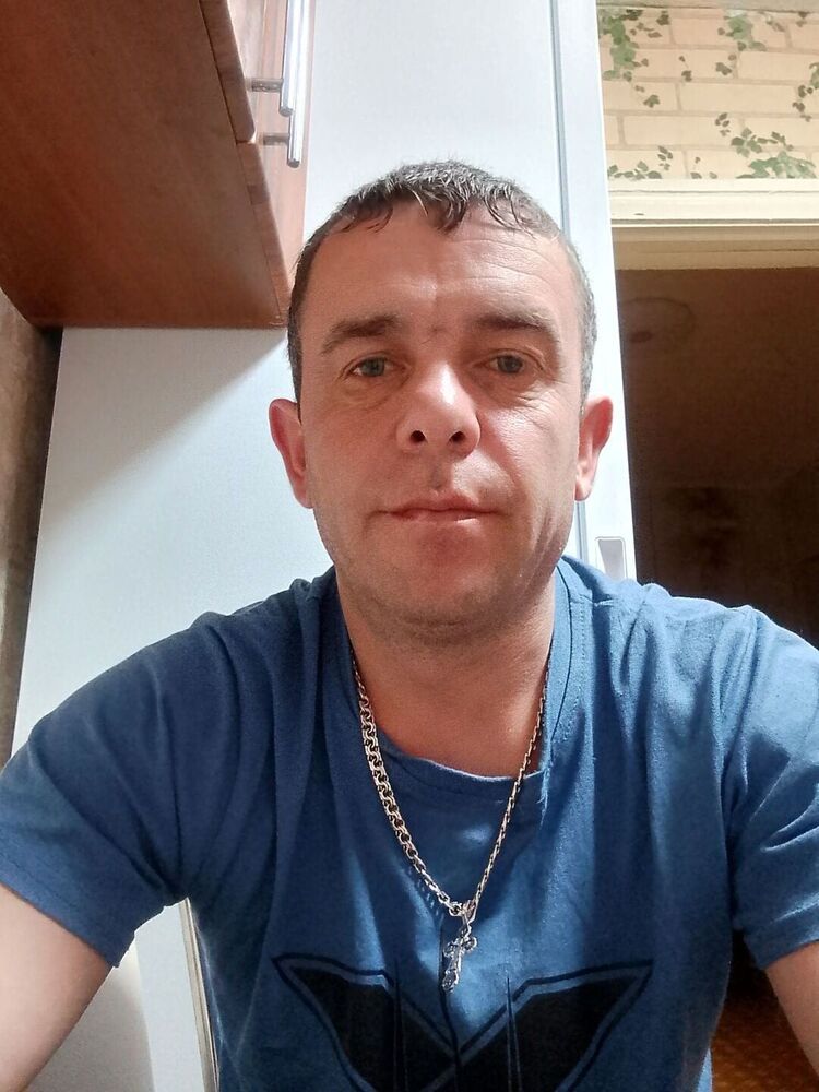  50425702  , 37 ,    