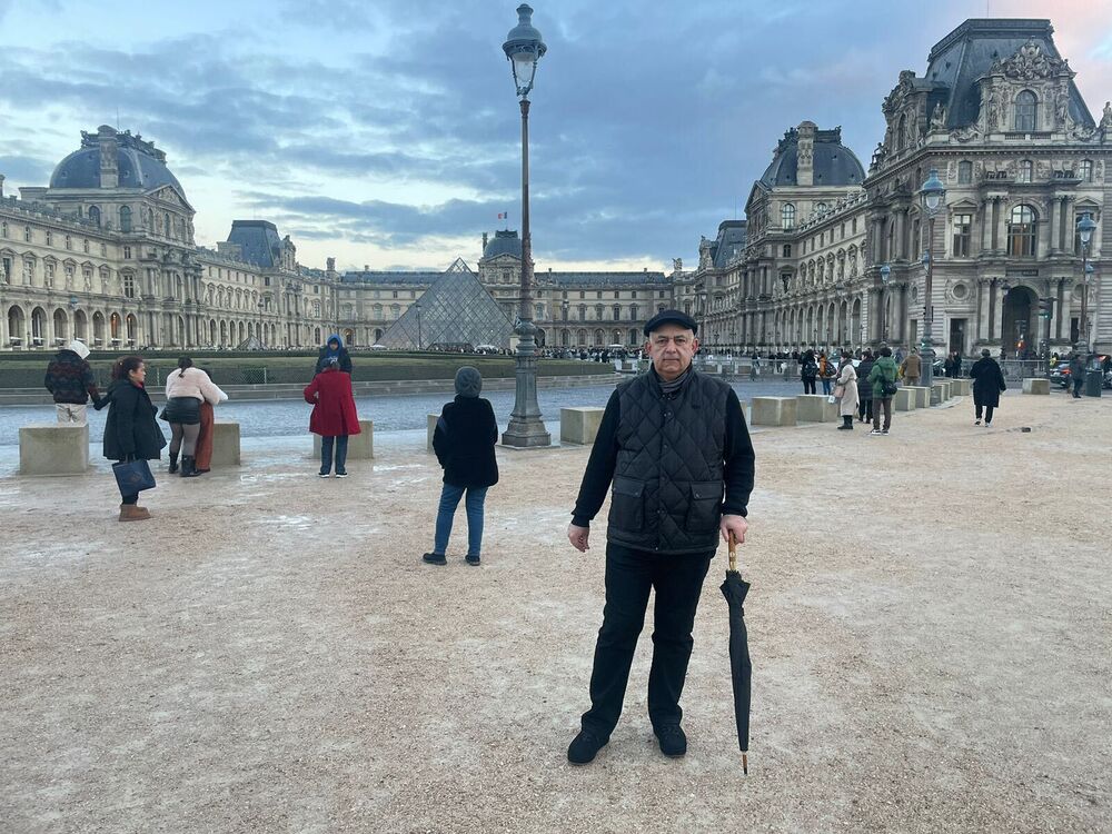 ���� 43839332 ������� �����, 54 ����, ���� ���������� � ������