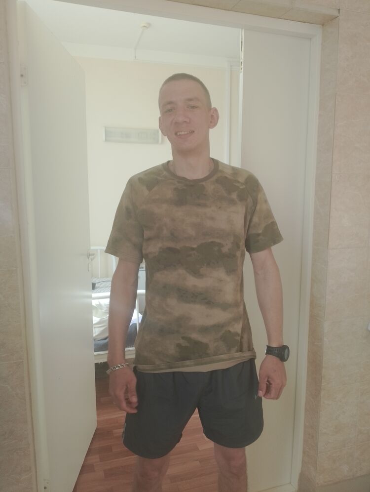  43030972  , 28 ,    -