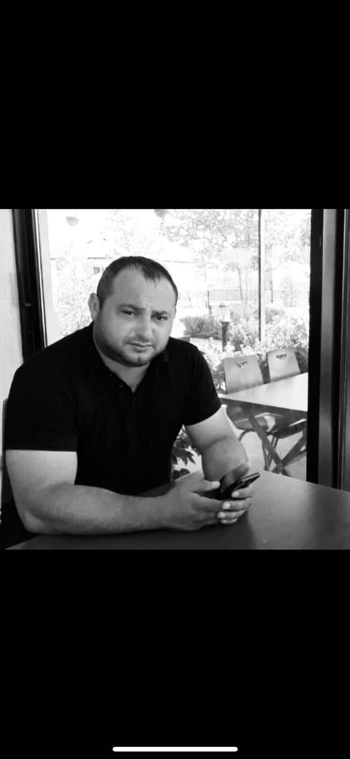  42965482  Ali, 38 ,    