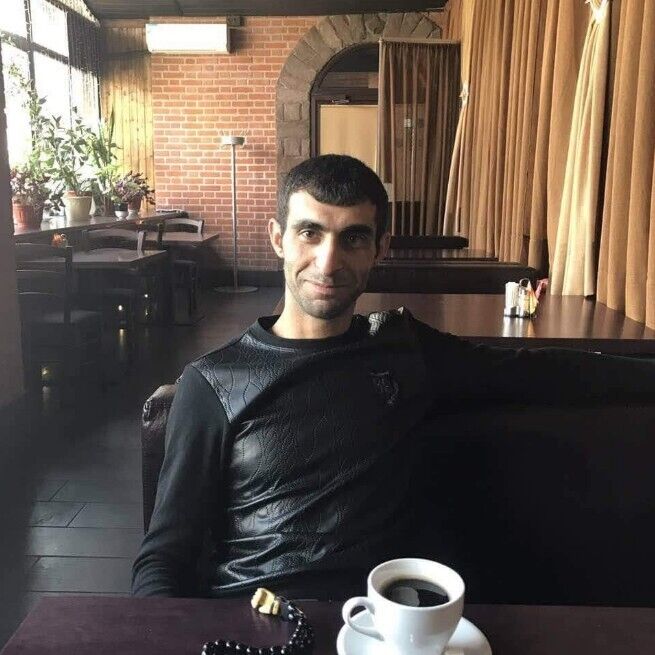 ���� 27211812 ������� Edgar, 35 ���, ���� ���������� � ������