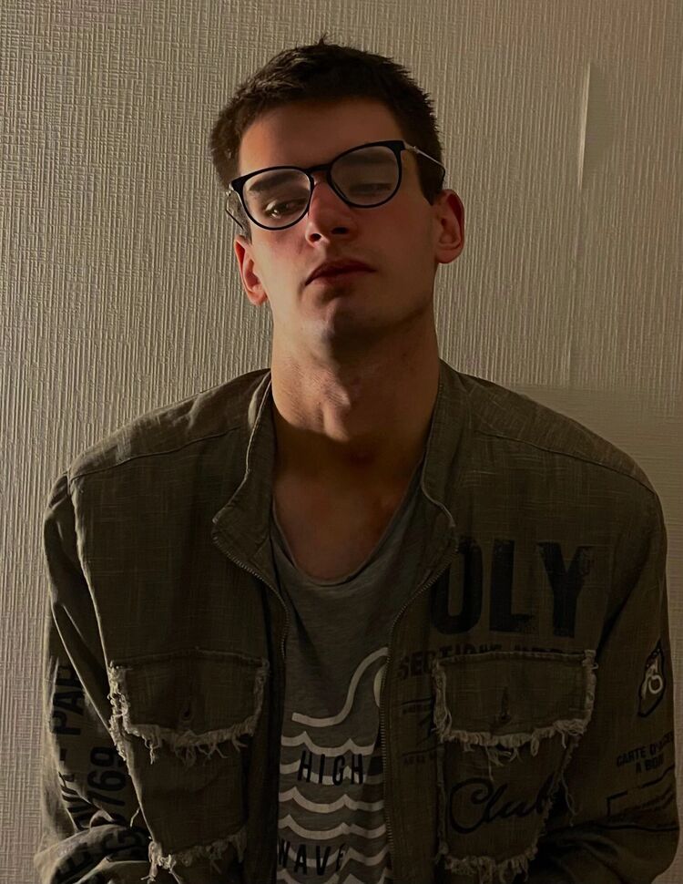 ���� 43515182 ����� �����, 21 ���, ���� ���������� � �����-����������