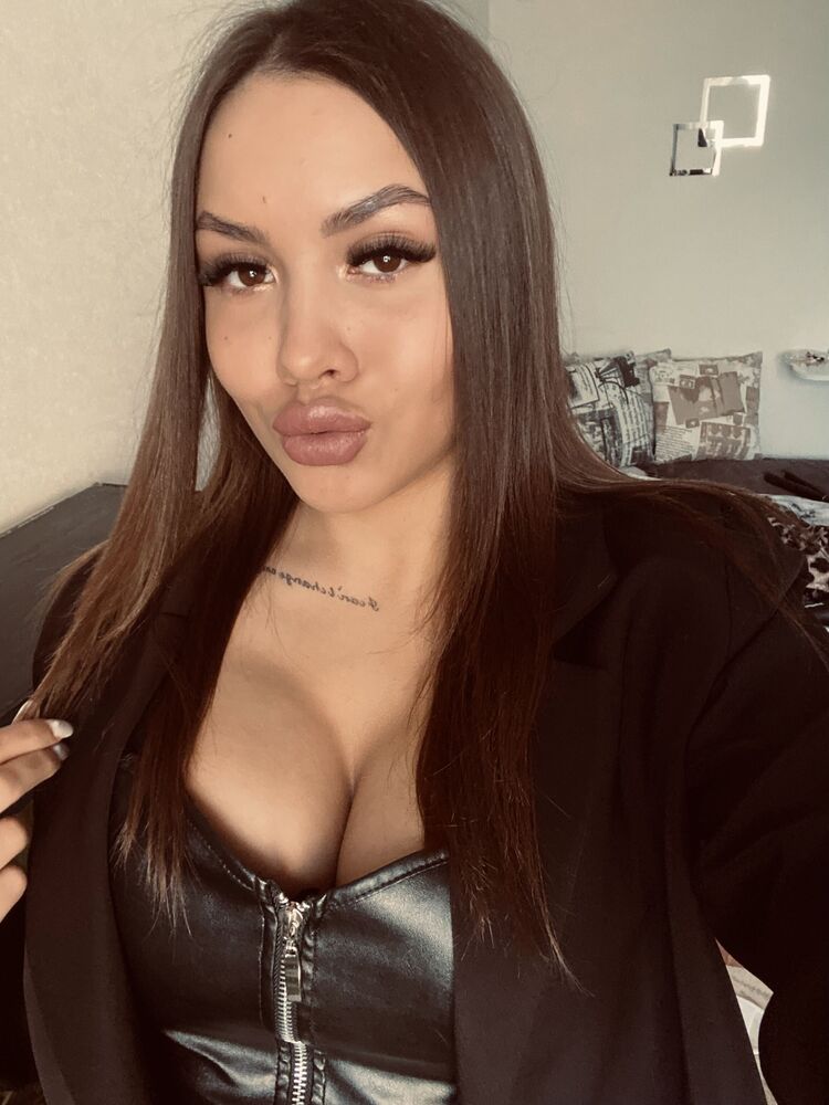  51063632  , 18 ,    