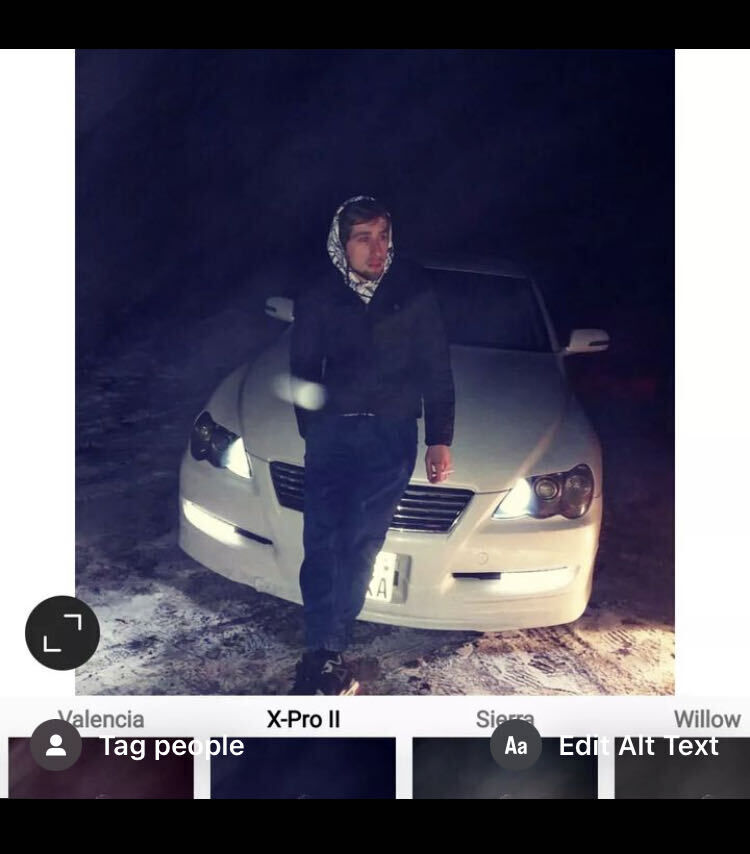  39694082  Nik Akhalaia, 24 ,    