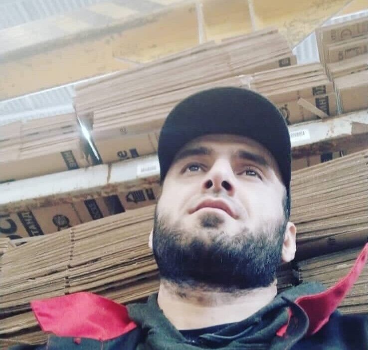  45494222  Tamerlan, 33 ,    