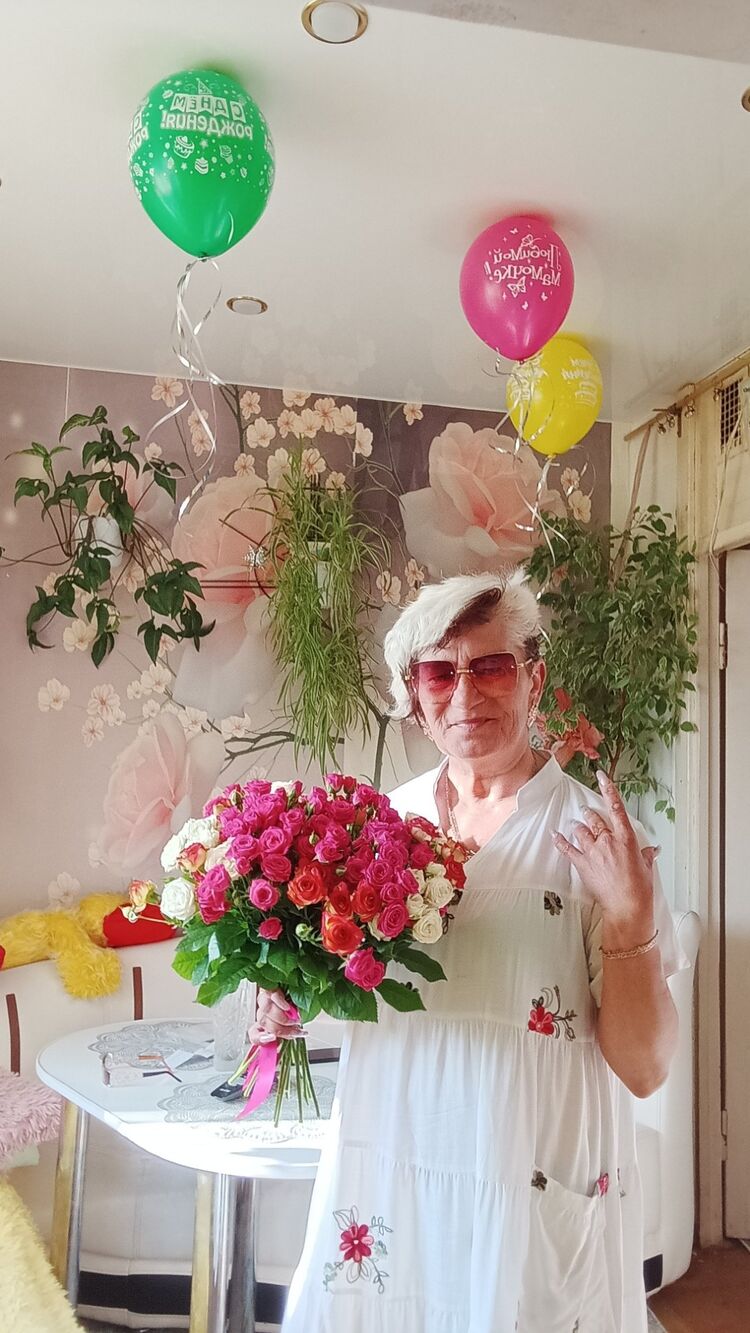  ,   Karamelka, 59 ,     , c , 