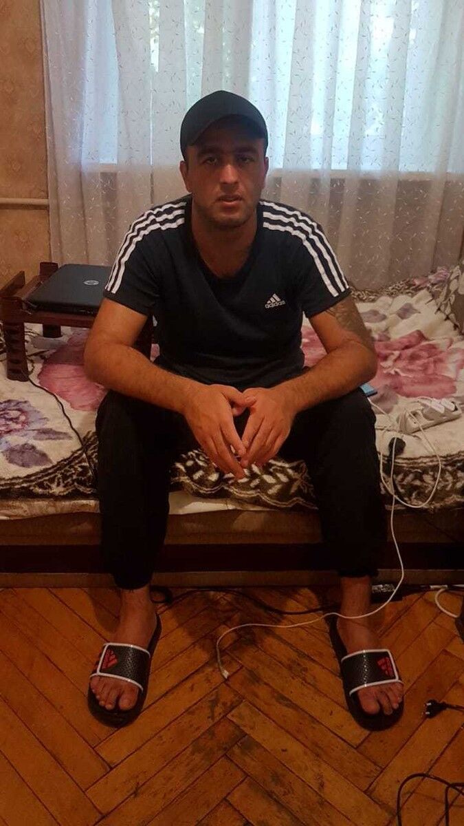  ,   Ryslan, 37 ,   ,   , c 